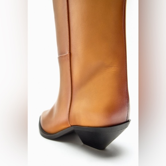 NWT . Zara Leather Heeled Cowboy Boots. Size 5. - Picture 7 of 9
